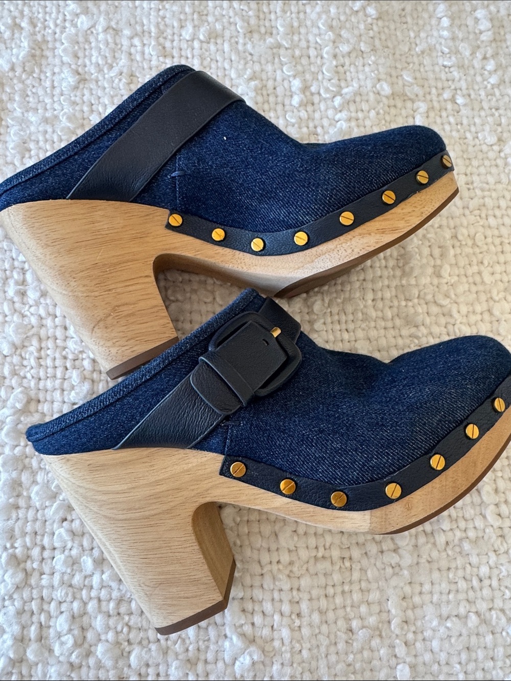Veronica Beard Dacey denim clogs buckle strap size 9 studded wooden platform